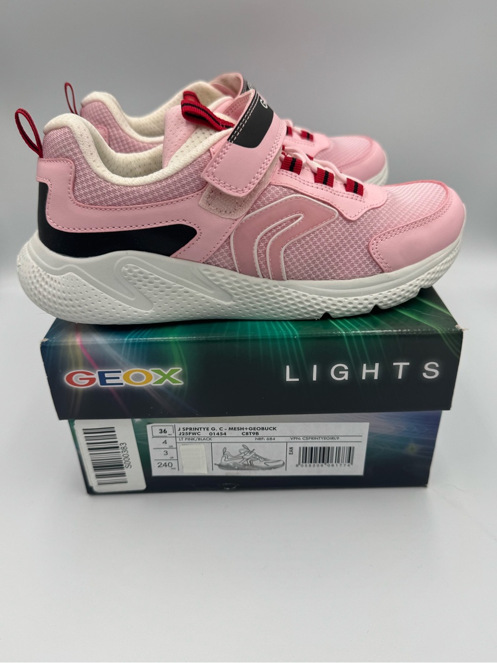 Geox J Sprintye Girl Sneakers Girls 4 US Pink Black NIB J25FWC *no light-up*